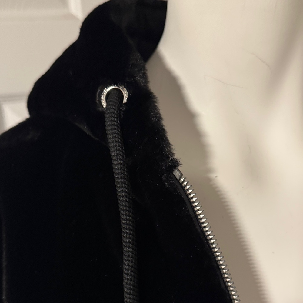 Moose Knuckles Black Hooded Bomber Jacket - Picture 4 of 14